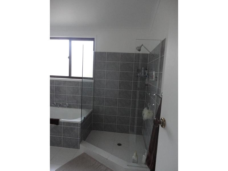 49 Woodside Chase, Tamworth NSW 2340