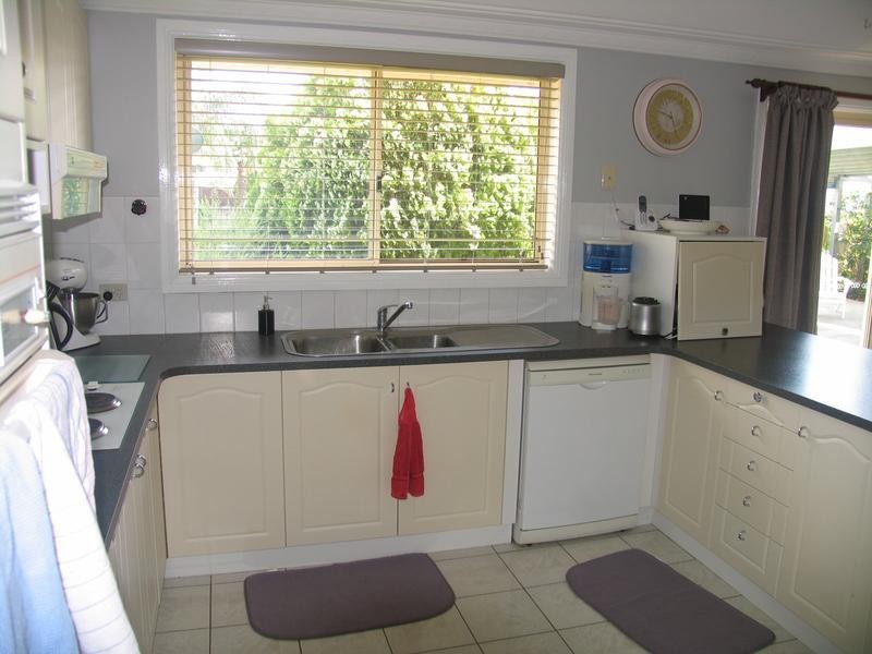 5 Wilga Place, Tamworth NSW 2340