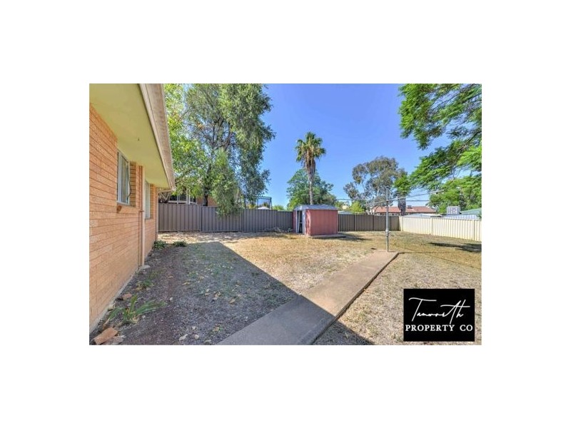 133 Manilla Road, Tamworth NSW 2340
