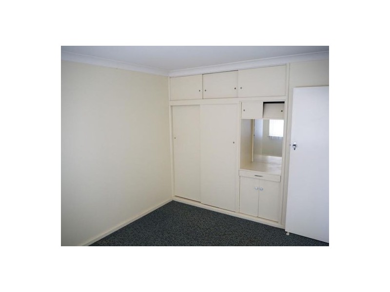 2/167 Carthage Street, Tamworth NSW 2340