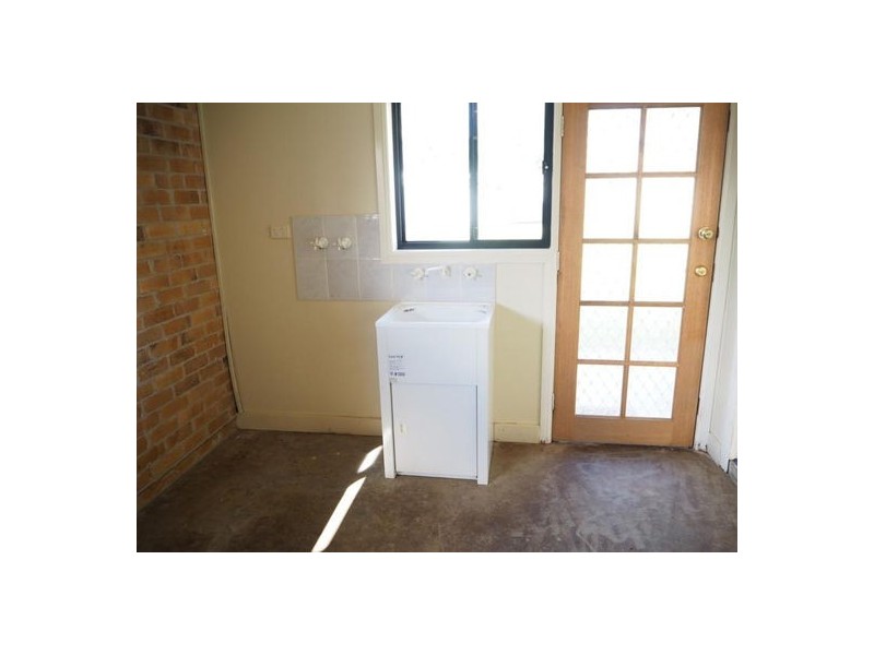 13B James Place, Tamworth NSW 2340