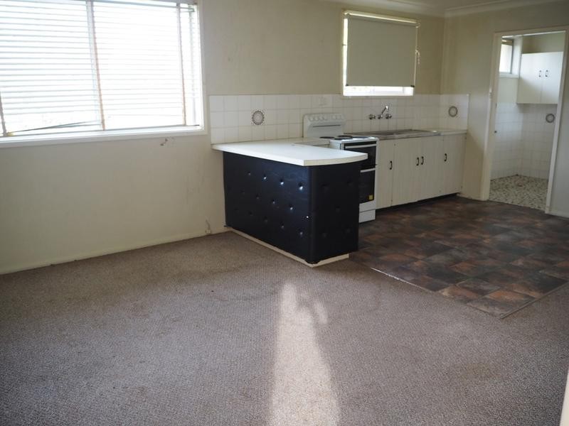 4/3 Edinburgh Avenue, Tamworth NSW 2340