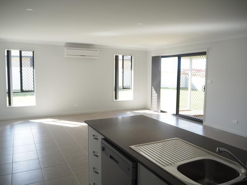 38 Tulipwood Cresent, Tamworth NSW 2340