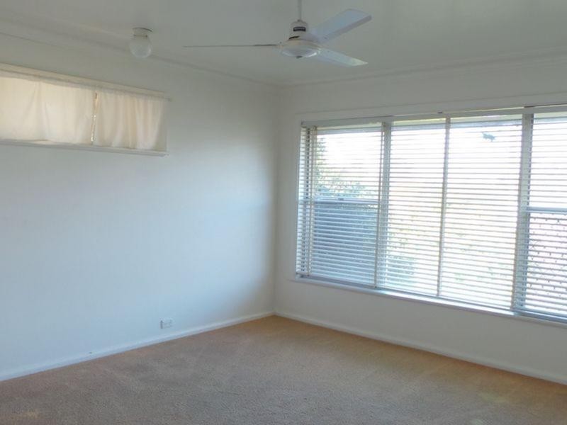 4 Burnside Avenue, Tamworth NSW 2340