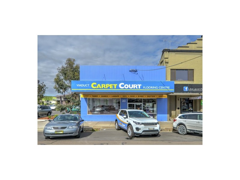 213 Peel Street, Tamworth NSW 2340