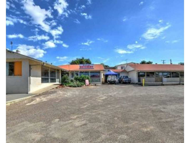 Shop 4 / 500 New England Highway, Nemingha NSW 2340