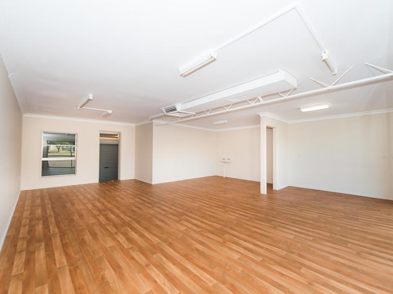 74 Robert Street, Tamworth NSW 2340