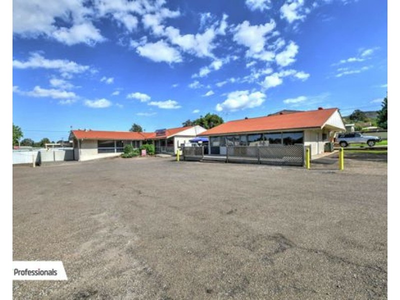 Shop 1 500 New England Highway, Nemingha NSW 2340