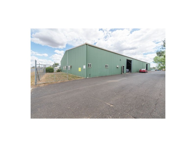 74-76 Goddard Lane, Tamworth NSW 2340