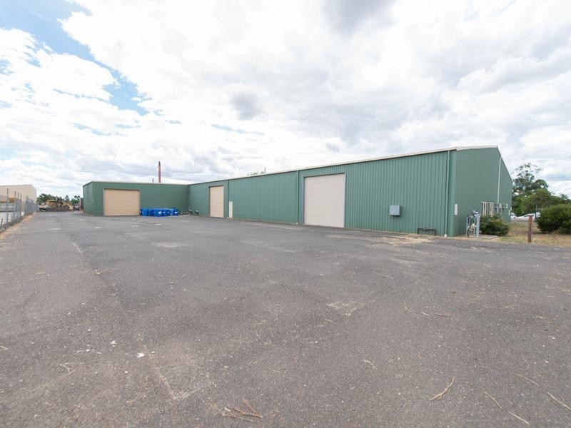 74-76 Goddard Lane, Tamworth NSW 2340