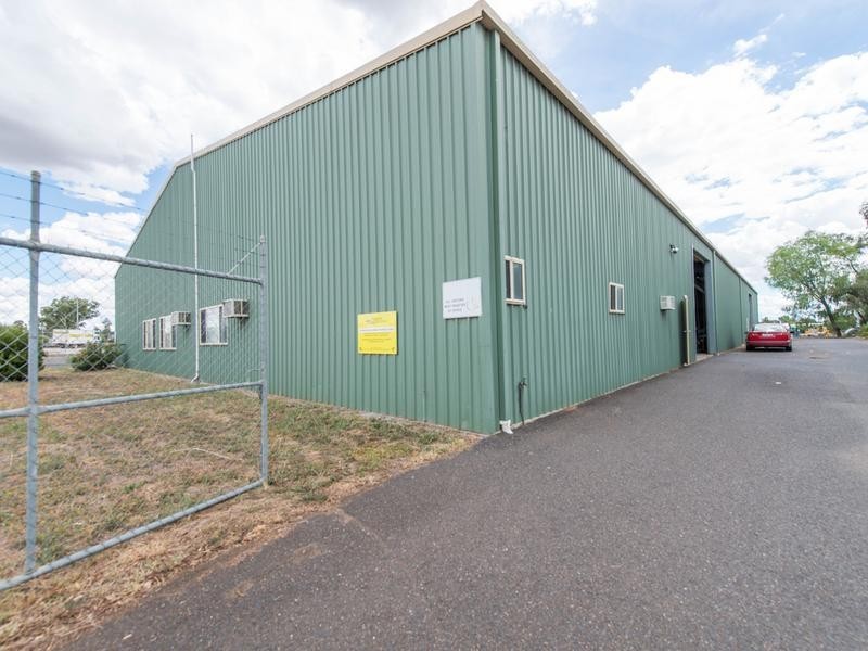 74-76 Goddard Lane, Tamworth NSW 2340