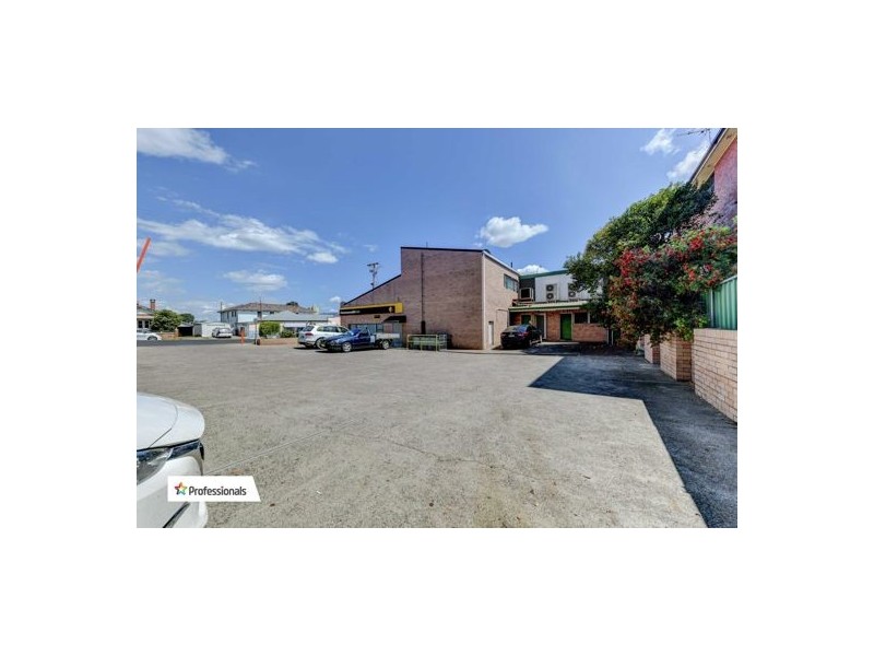 1&2-120-124 Bridge Street, Tamworth NSW 2340