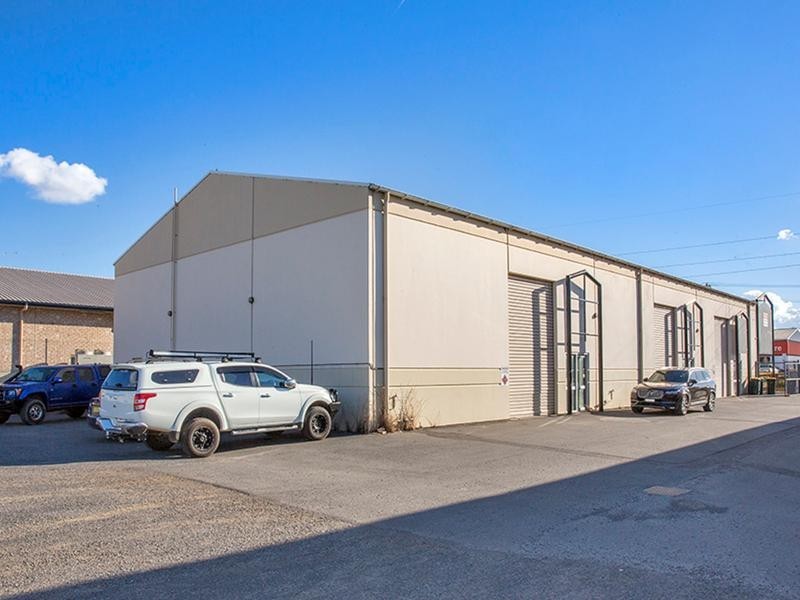 60 Dampier Street, Tamworth NSW 2340