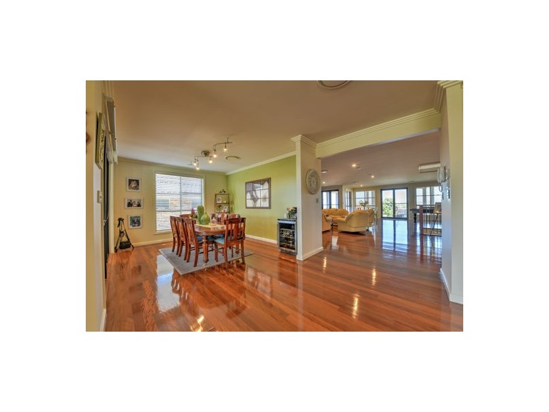 20 Ebony Close, Tamworth NSW 2340