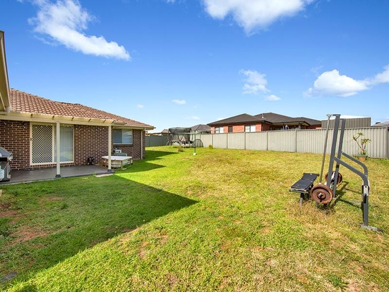 6 Wren Close, Tamworth NSW 2340