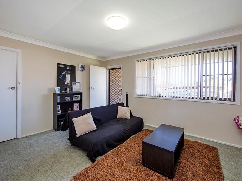 2/4 Woodstock Street, Tamworth NSW 2340