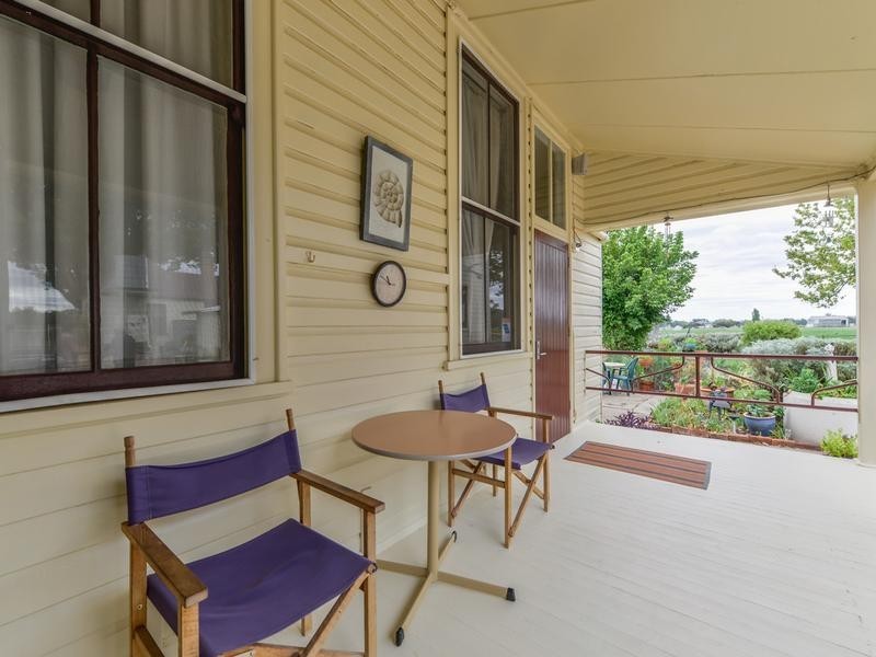 108 Nundle Road, Tamworth NSW 2340