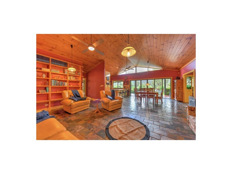 124 Elizabeth Drive, Tamworth NSW 2340