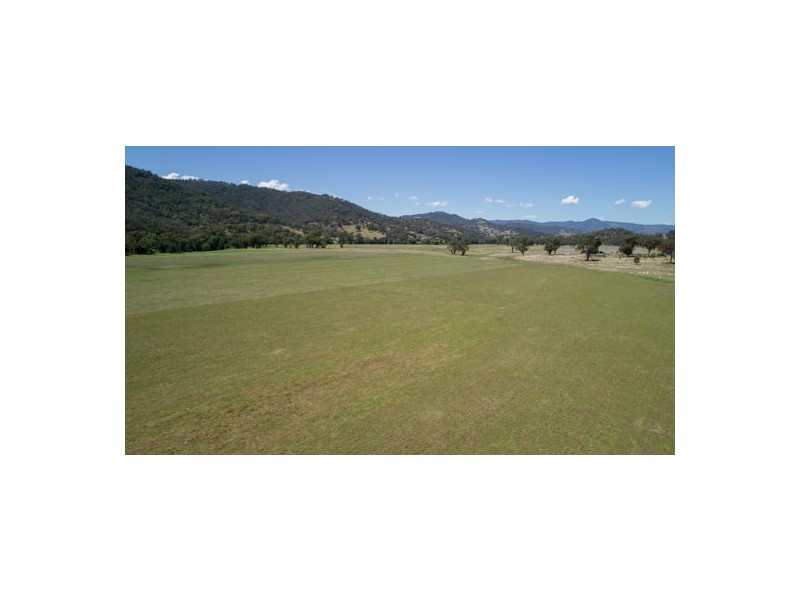 ‘Elwyn’ 2722 Duri-Dungowan Road, Tamworth NSW 2340