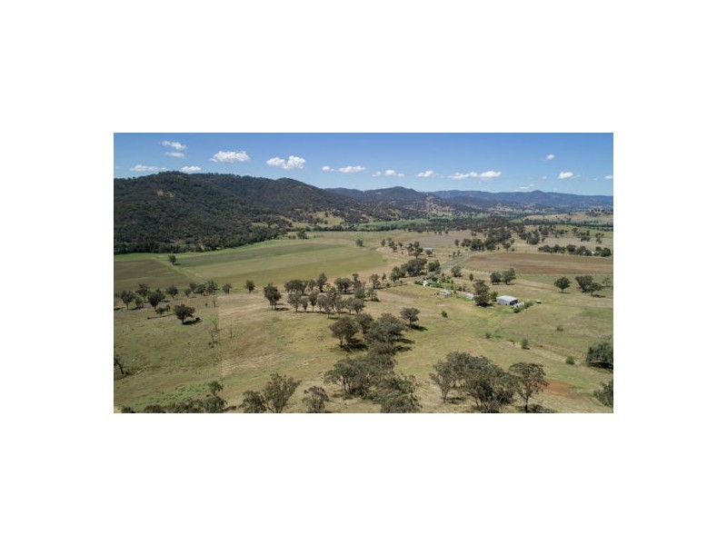 ‘Elwyn’ 2722 Duri-Dungowan Road, Tamworth NSW 2340