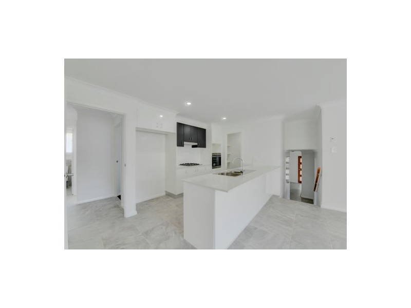 1 Scarborough Close, Tamworth NSW 2340