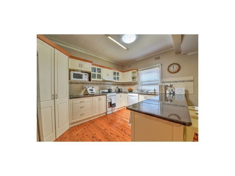 130 Fitzroy Street, Tamworth NSW 2340