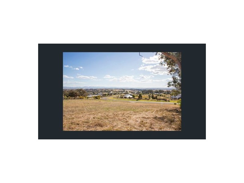 42 Flagstaff Road, Tamworth NSW 2340