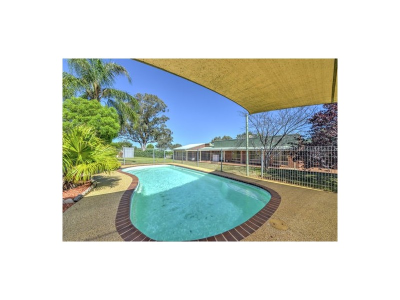 19 Herden Road, Tamworth NSW 2340