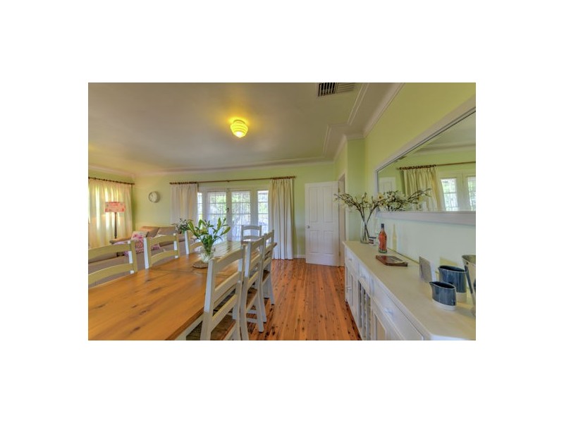 53 Chelmsford Street, Tamworth NSW 2340