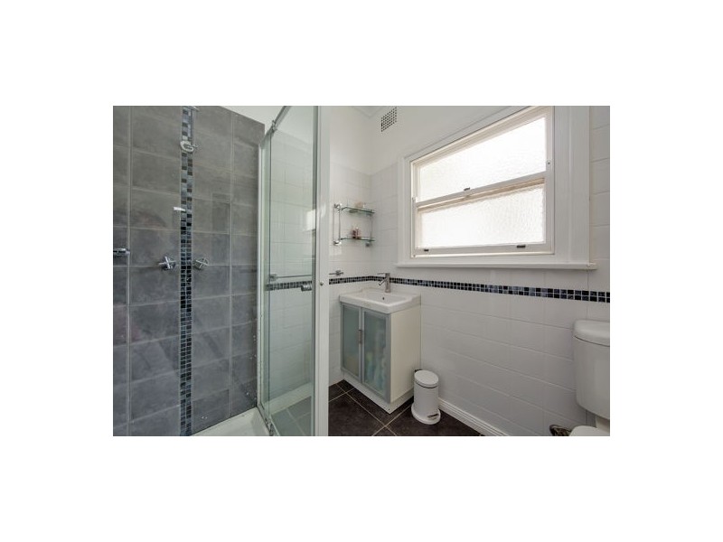 68 Raglan Street, Tamworth NSW 2340