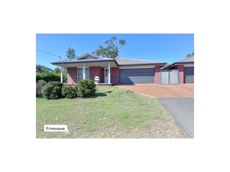 37a Myrene Avenue, Tamworth NSW 2340