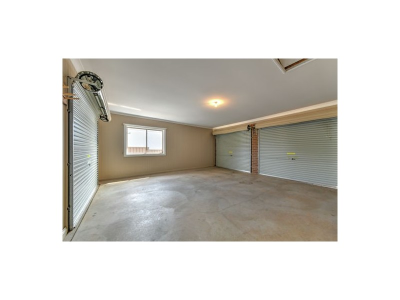42 Campbell Road, Tamworth NSW 2340