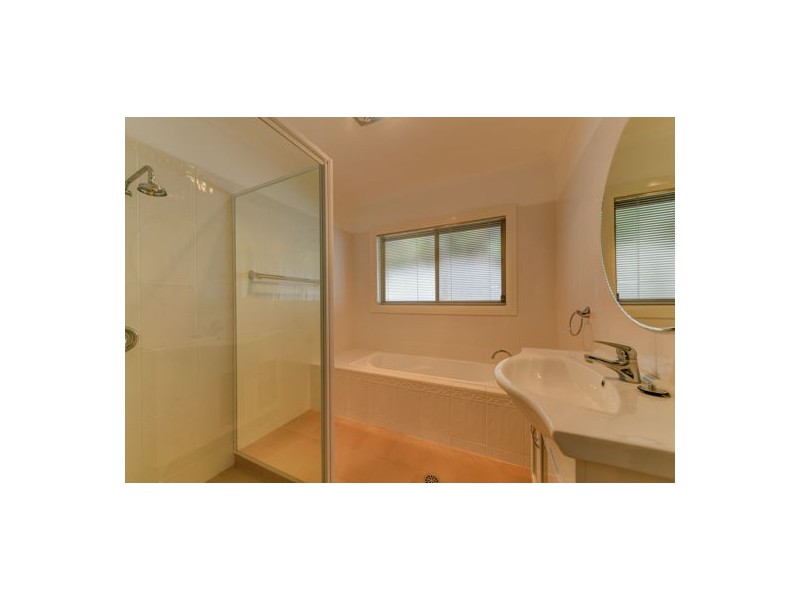 42 Campbell Road, Tamworth NSW 2340