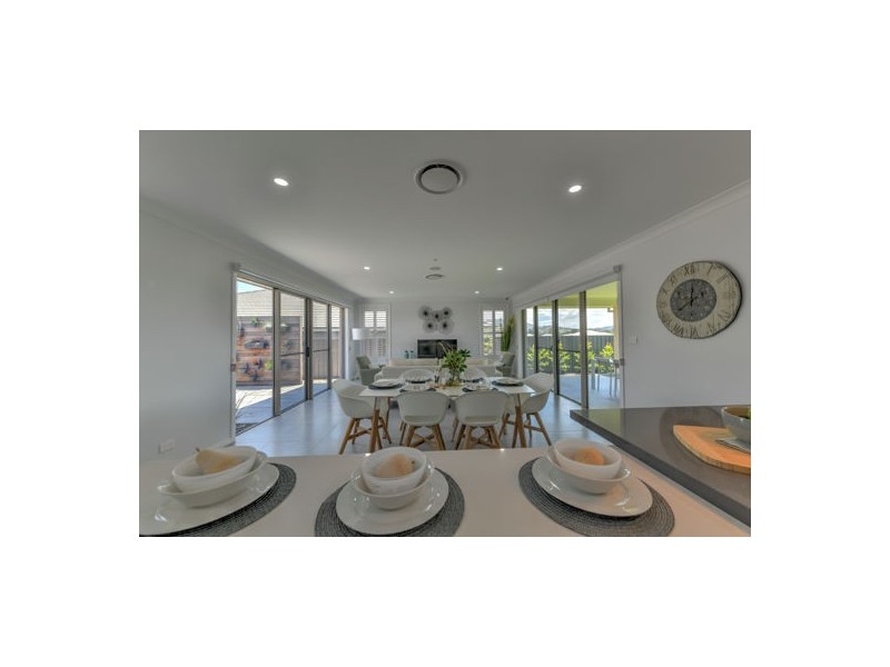 21 Simmental Way, Tamworth NSW 2340