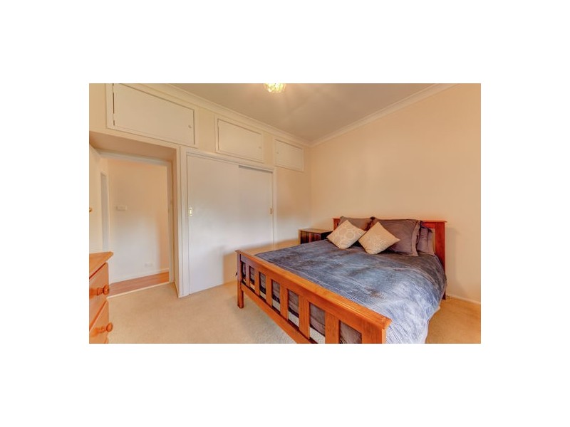 240 Johnston Street, Tamworth NSW 2340