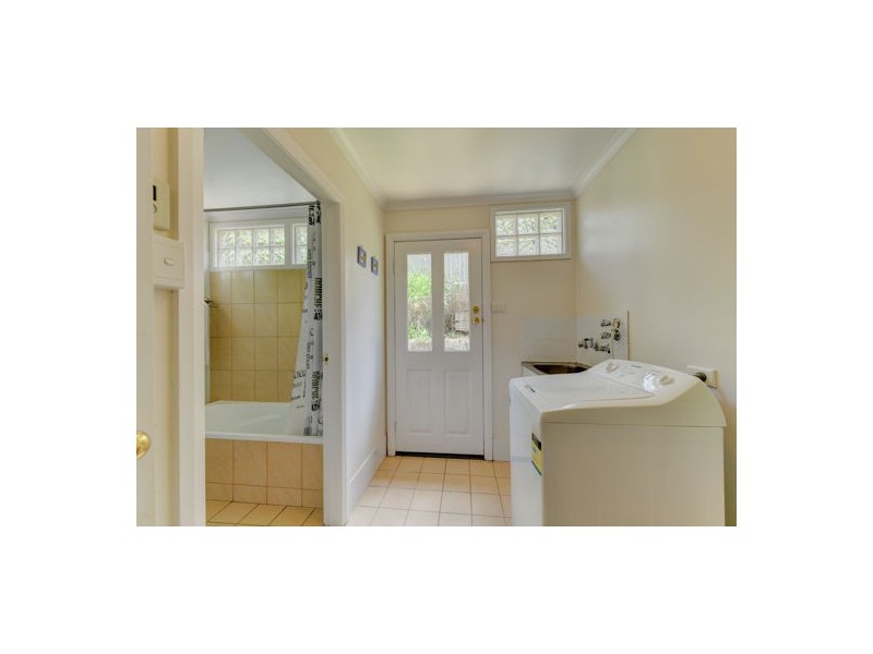 240 Johnston Street, Tamworth NSW 2340