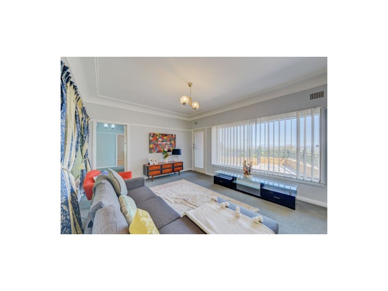 21 Golf Street, Tamworth NSW 2340