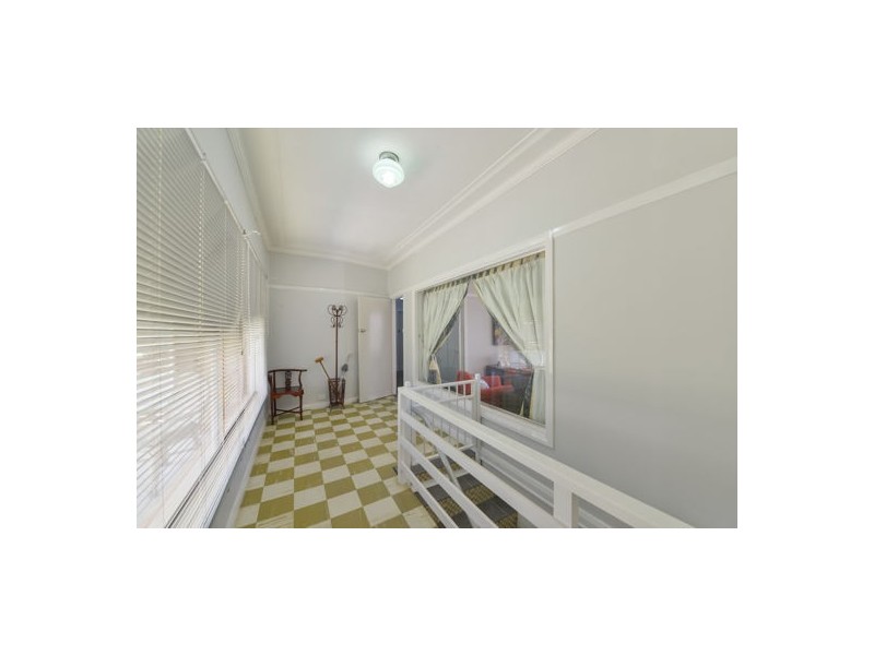 21 Golf Street, Tamworth NSW 2340