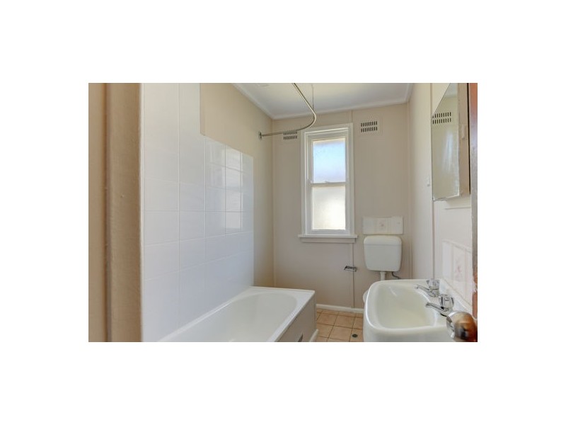 15 Mountview Crescent, Tamworth NSW 2340
