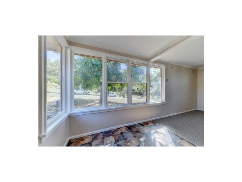 15 Mountview Crescent, Tamworth NSW 2340