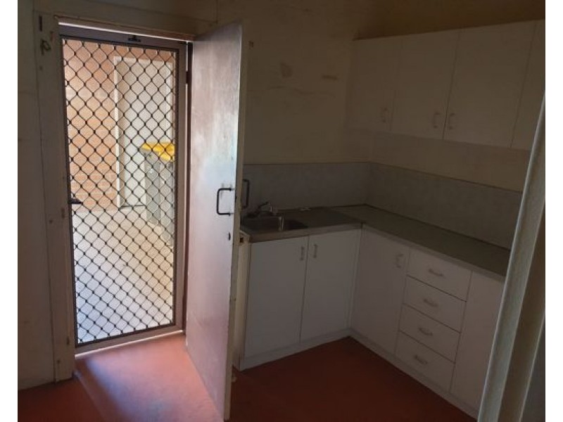 301 Peel Street, Tamworth NSW 2340