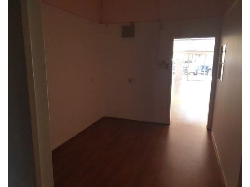 301 Peel Street, Tamworth NSW 2340