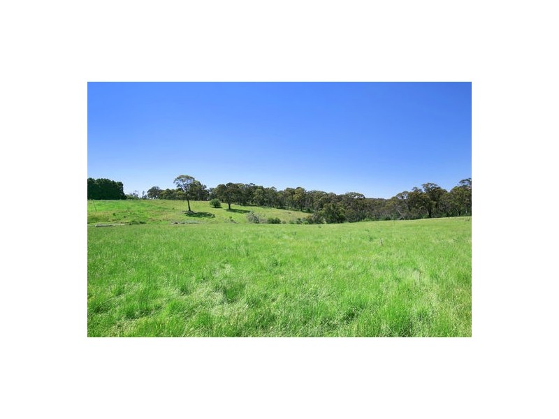 ‘Hillcrest’ 114 Black Mountain Road, Black Mountain NSW 2365