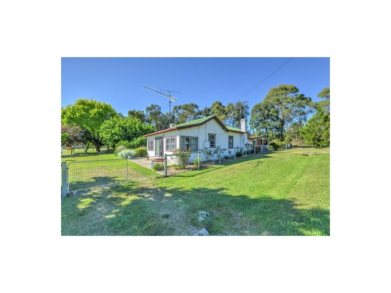 2796 Danglemah Road, Woolbrook NSW 2354