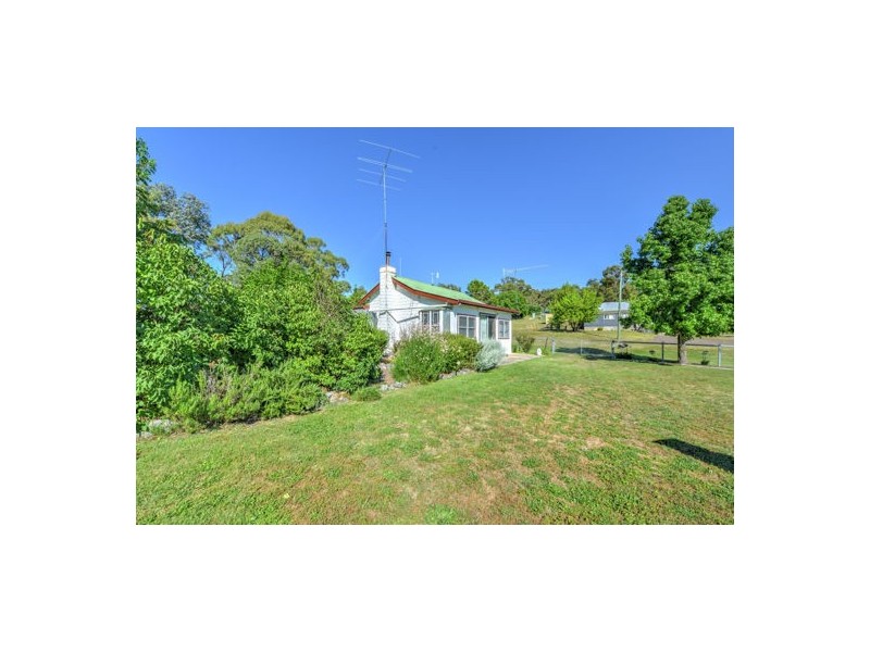2796 Danglemah Road, Woolbrook NSW 2354