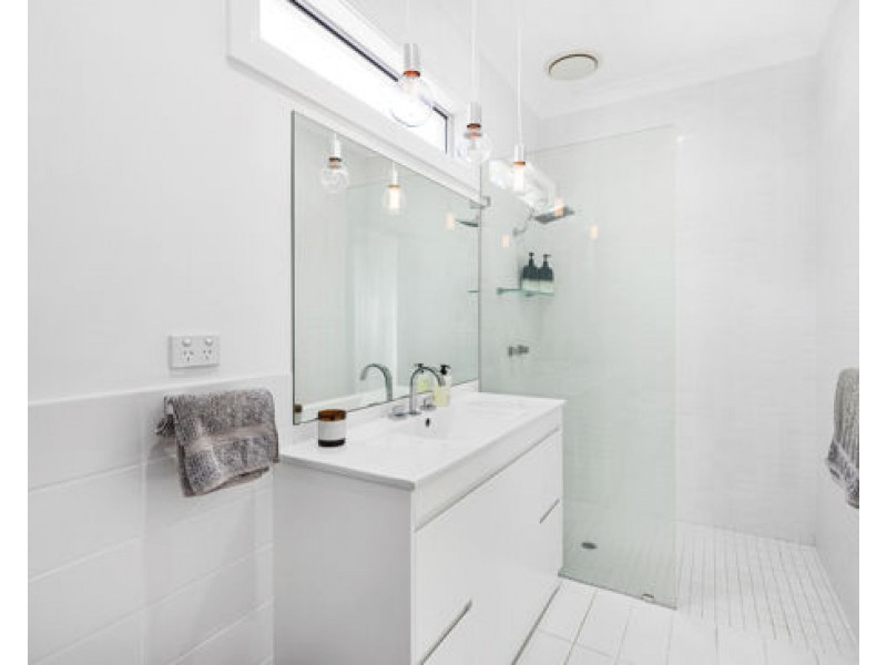 97 White Street, Tamworth NSW 2340