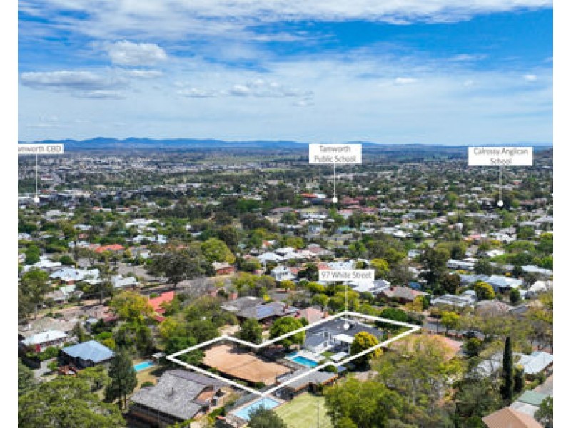 97 White Street, Tamworth NSW 2340