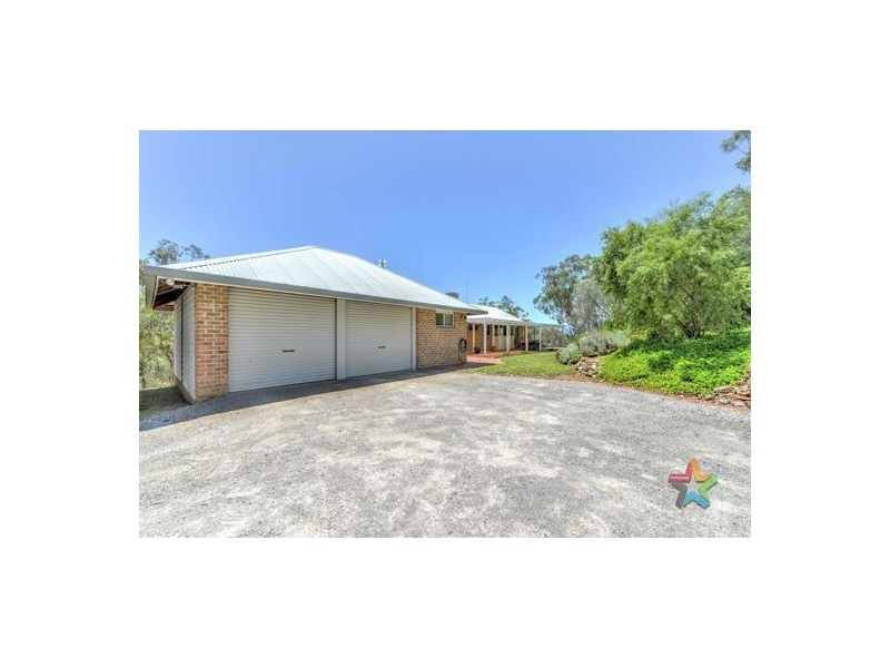 11 Woodside Chase, Tamworth NSW 2340