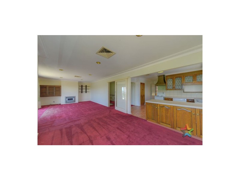 70 Croydon Avenue, Tamworth NSW 2340