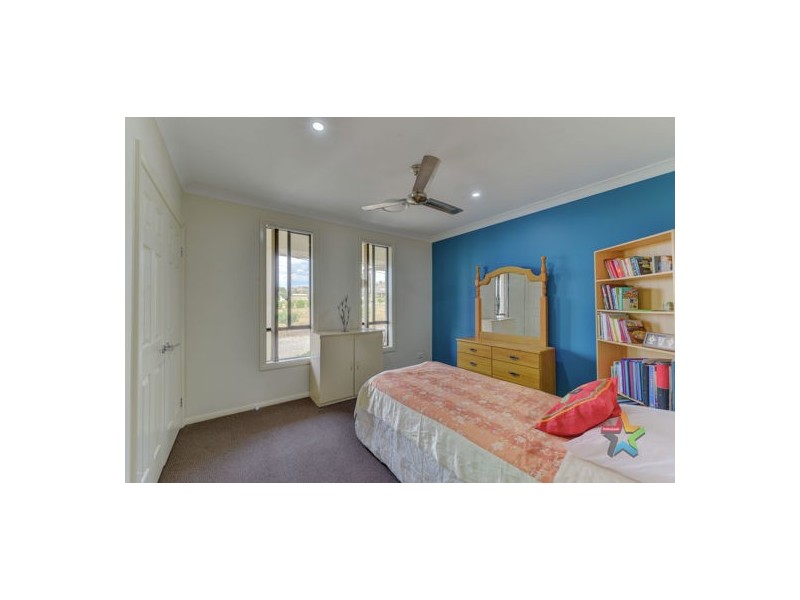 20 Flagstaff Road, Tamworth NSW 2340